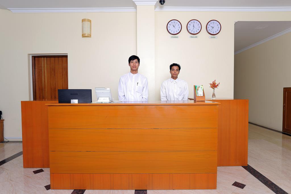 Apex Hotel Naypyidaw Exteriér fotografie