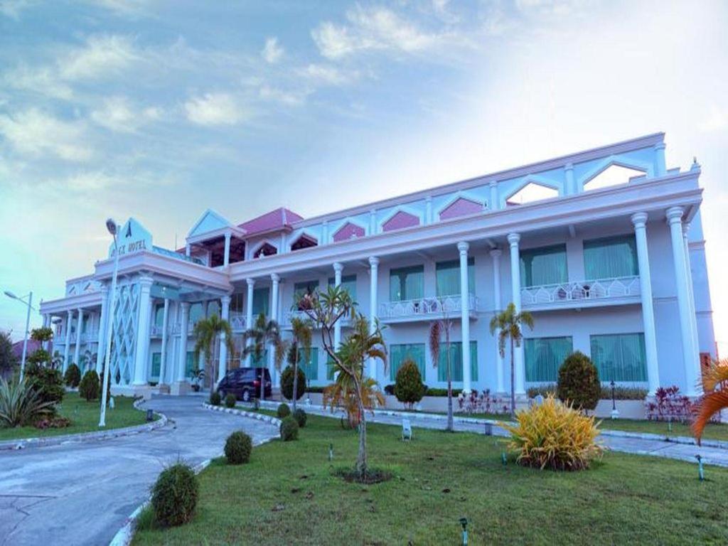 Apex Hotel Naypyidaw Exteriér fotografie